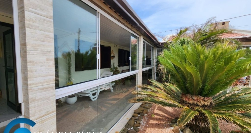 Casa com 3 quartos à venda no Centro, Balneário Pinhal 
