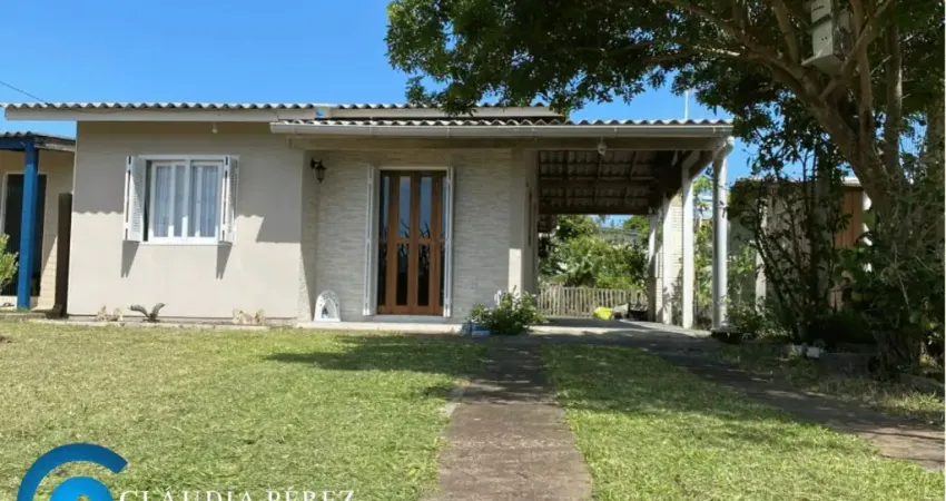 Casa com 2 quartos à venda na Rua Callil Miguel Allen, 2377, Centro, Balneário Pinhal
