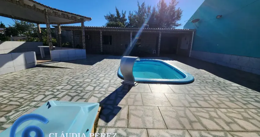 Casa com 3 quartos à venda na Rua Callil Miguel Allen, 2377, Praia Do Magistério, Balneário Pinhal