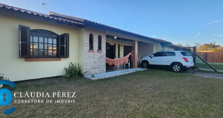 Casa no centro de balneário, terreno medindo 15x30 - mobiliada