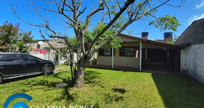 Casa com 2 quartos à venda na Rua Callil Miguel Allen, 2377, Centro, Balneário Pinhal