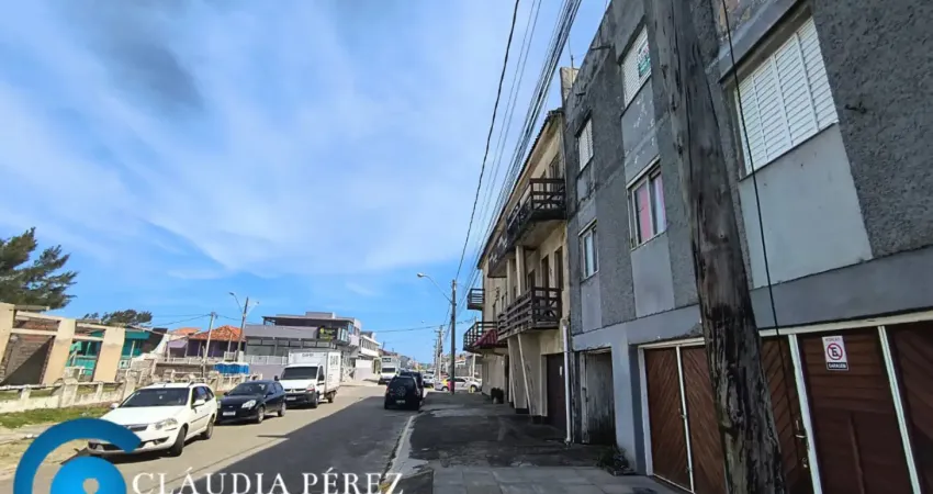 Casa com 2 quartos à venda na Rua Callil Miguel Allen, 2377, Centro, Balneário Pinhal