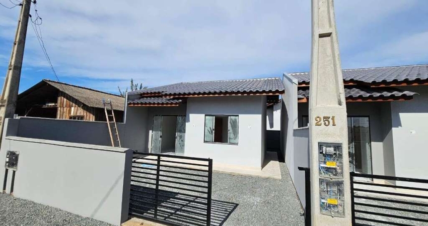 Casa com 2 dormitórios na Quinta dos Açorianos em Barra Velha/SC