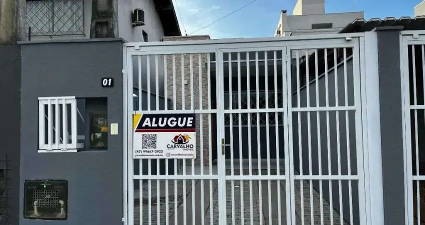 Casa com 2 dormitórios para alugar por R$2.466,67/mês Incluso IPTU, TAXA DE LIXO E GARANTIA LOCATÍCIA- Itacolomi - Balneário Piçarras/SC