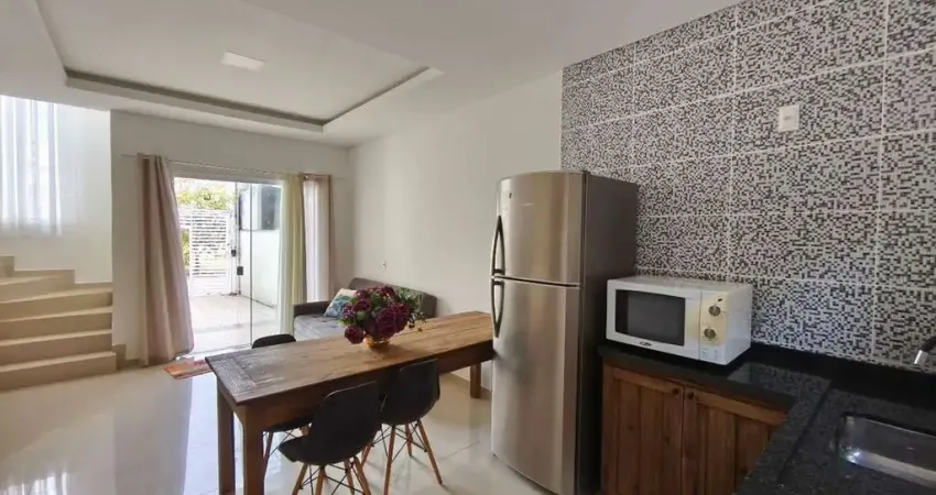 Sobrado com 2 dormitórios à venda, 80 m² por R$ 499.000,00 - Itacolomi - Balneário Piçarras/SC