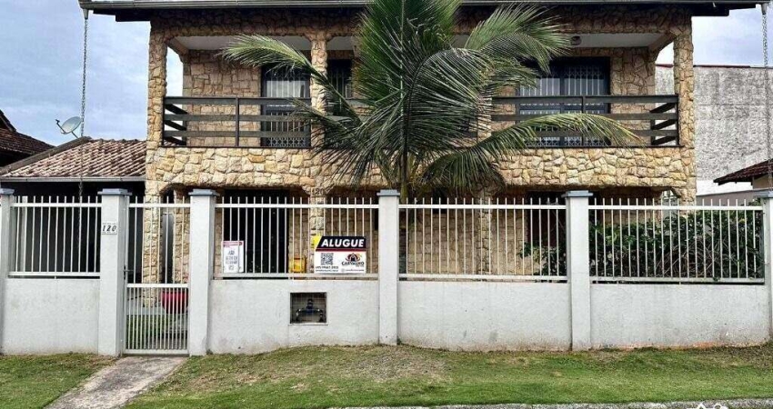 Sobrado com 5 Dormitórios a 50 Metros da Praia – Locação Anual em Barra Velha