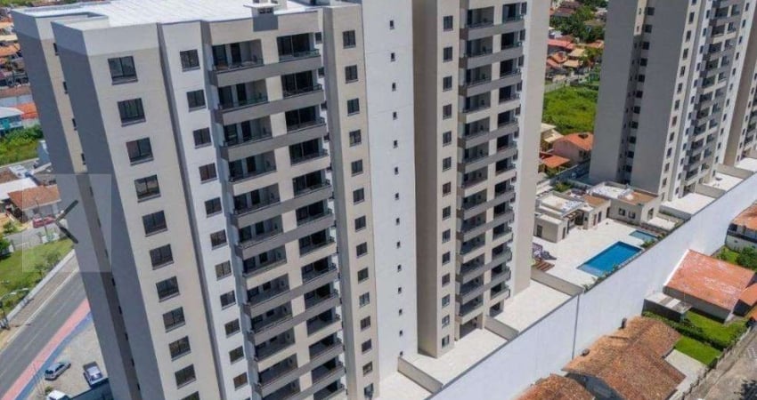 Apartamento com 2 Dormitórios no Skyline Comfort Club em Penha a 400m do Mar