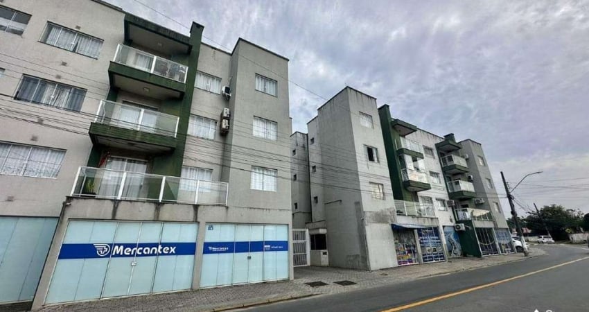 Apartamento com 2 dormitórios, suíte e varanda com churrasqueira para locação no Centro de Barra Velha