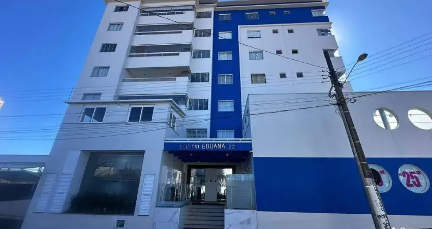 Apartamento mobiliado com dois quartos sendo uma suíte, sacada com churrasqueira e vista mar no Itajuba em Barra Velha