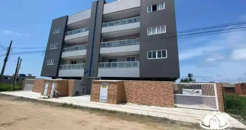 Apartamento com 2 dormitórios e sacada com churrasqueira – locação anual em barra velha