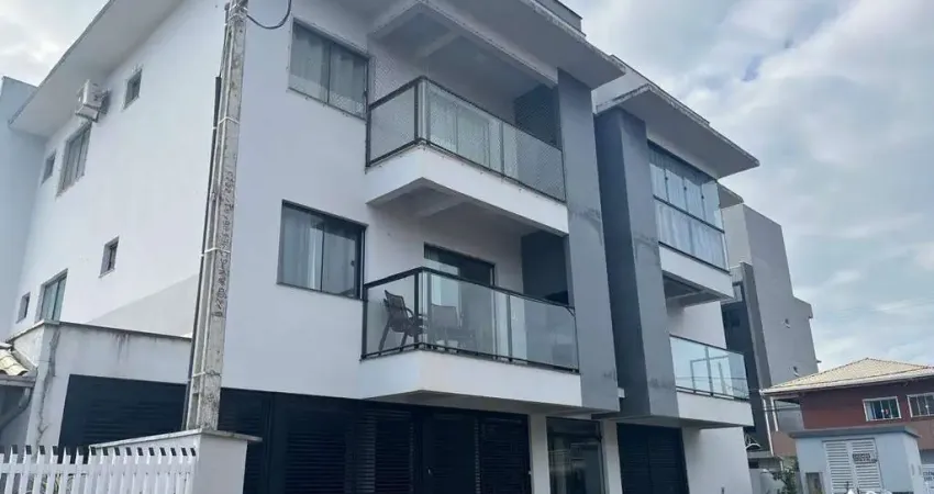 Apartamento semi mobiliado com dois dormitórios sendo uma suíte para locação anual no bairro itajuba em barra velha