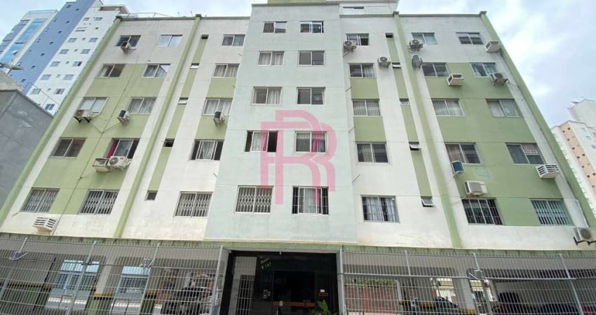 Apartamento à venda com 02 dormitórios próximo da Avenida Brasil