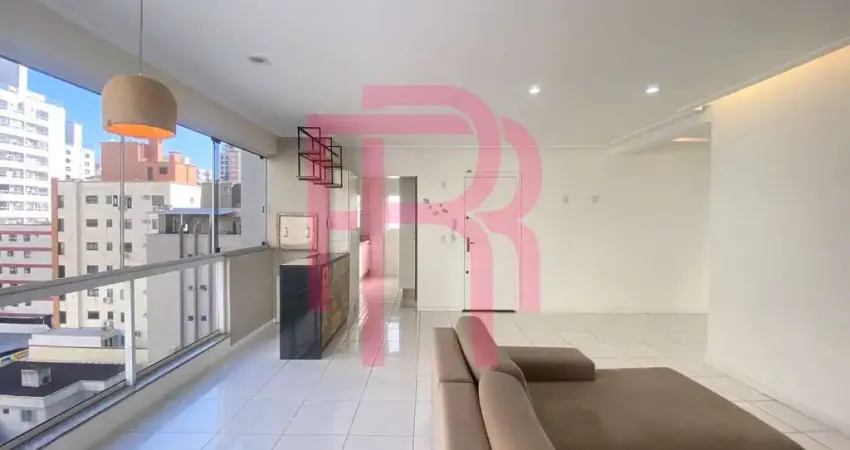 Apartamento, 02 dormitórios + dependência para locação anual, Centro de BC.