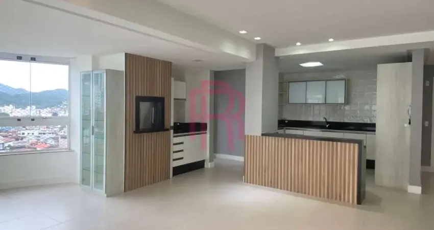 Apartamento com 03 dormitórios para locação anual em balneário camboriú.