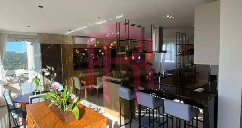 Apartamento, 03 suítes para locação anual em Balneário Camboriú