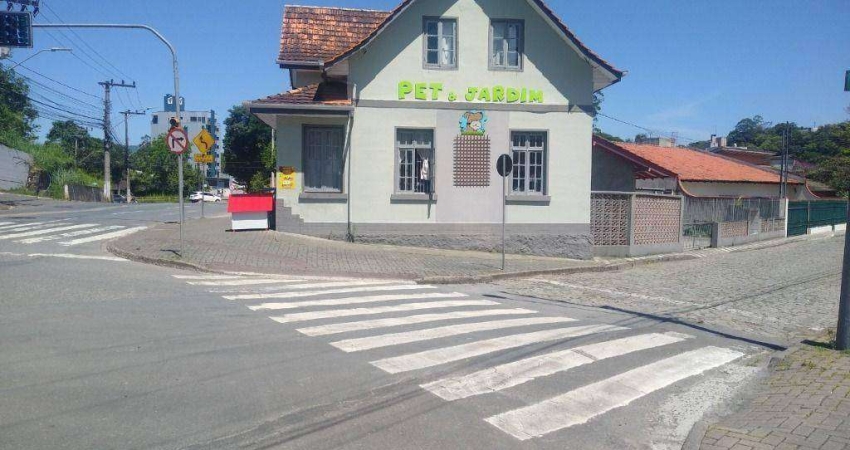 Casa comercial à venda na Rua Uberaba, Velha, Blumenau