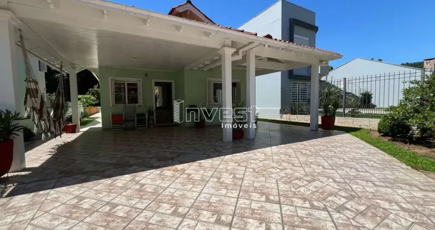 Alvenaria com 3 dormitórios á venda em Santa Cruz do Sul!
