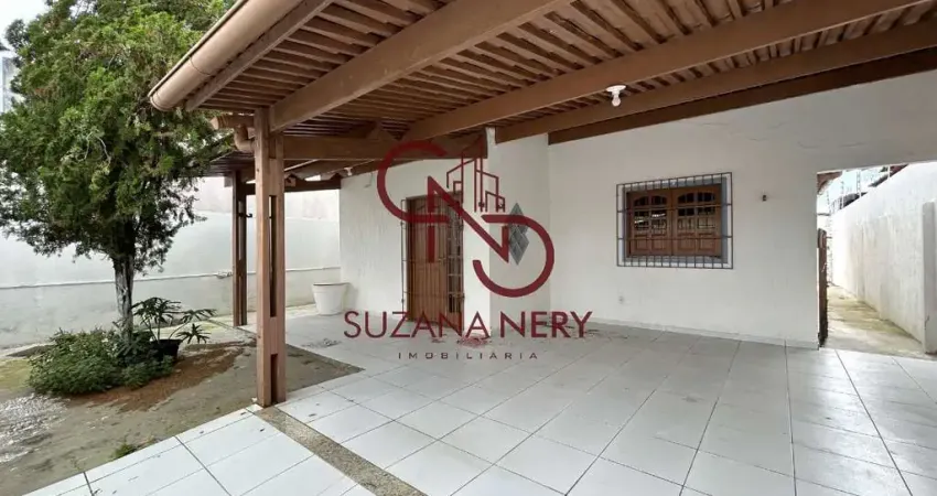 Casa com 3 quartos à venda na Rua Aeroporto Cataratas do Iguaçu, 61, Emaús, Parnamirim