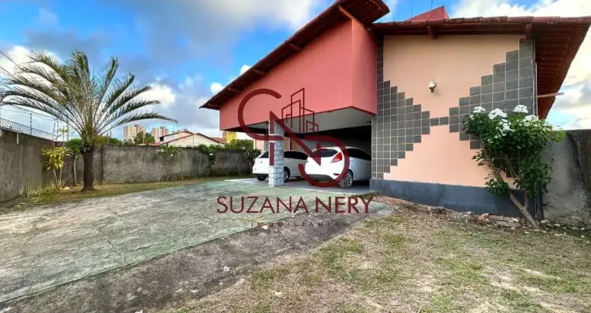 Casa com 3 quartos à venda na Rua Eletricista Elias Ferreira, 2052, Candelária, Natal