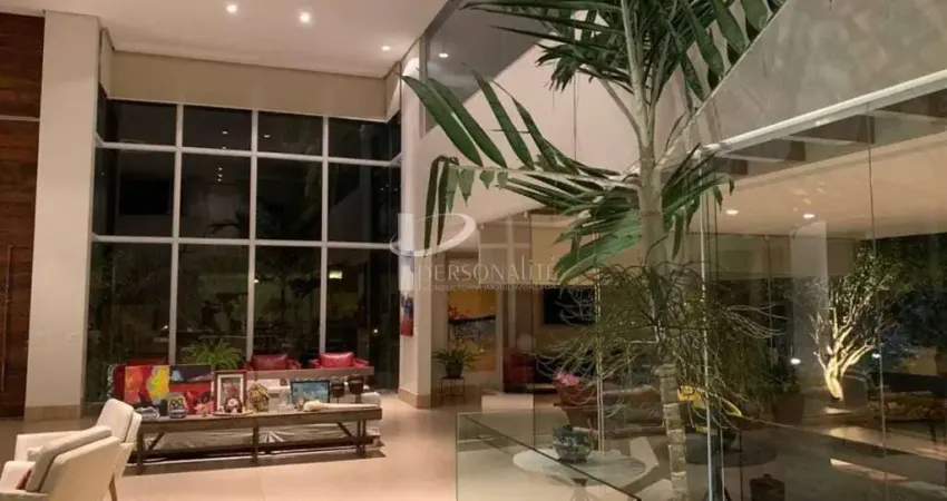 Casa Espetacular!! Sobrado todo MOBILIADO Goiania GO 1.590 m2 Terreno, 600 m2 Área Construída à
