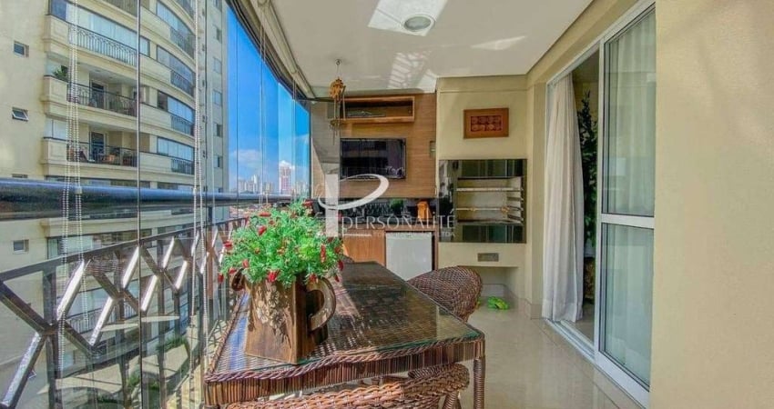 Apartamento, 121m², 3 quartos, 2 vagas de garagem, Condomínio Spazio Vivere. Mooca - SP