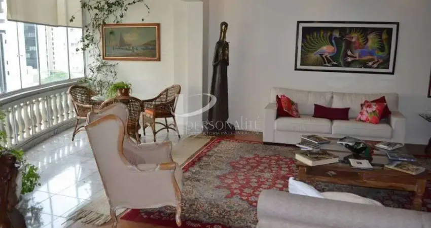 Apartamento, 350 m2, 2 dormitórios sendo 1 suíte e 1 vaga, para venda, Bela Vista.
