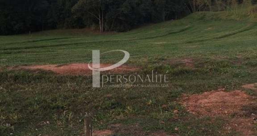 Terreno na Quinta da Baroneza, 3.181,63 m², para venda, Bragança Paulista.