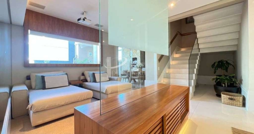Cobertura Duplex com 285m² de área útil, 03 Suítes e 04 Vagas de Garagem para Venda. Alto da Mooca.