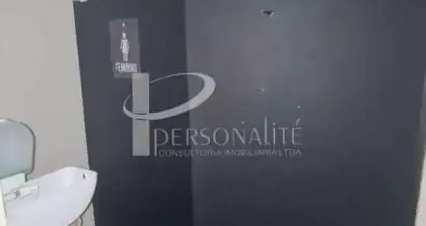 Galpão para locação, Piso Superior, 200 m², 2 Banheiros, 3 Salas, Próximo a Padaria Marengo e Futura