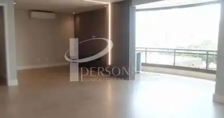 Apartamento à venda com 168m², 02 suítes e 03 vagas de garagem. localizado no anália franco. sp