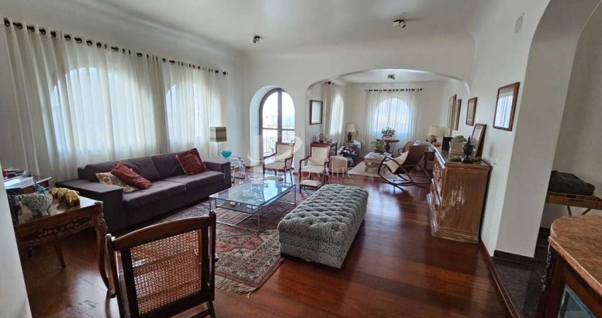 Apartamento, 278 m2, 4 quartos sendo 2 suítes, andar alto, 3 vagas, para venda ou locação, Jardim Paulista.