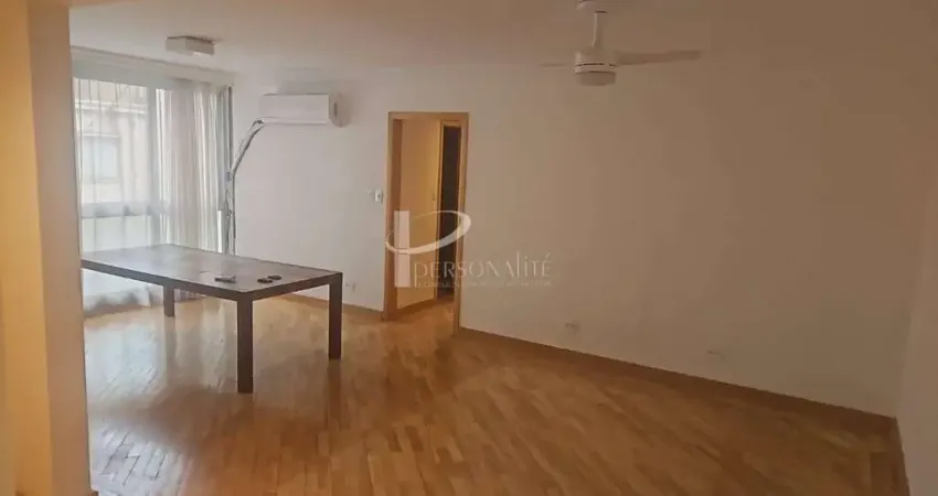 Apartamento com 2 quartos, para venda ou locação nos jardins.