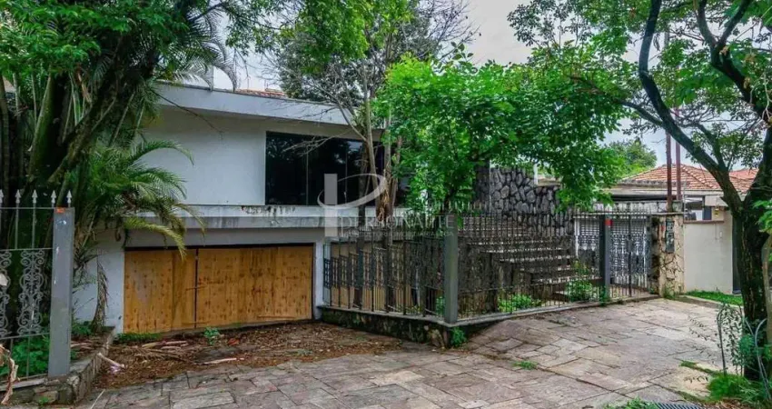 Sobrado a venda no alto da lapa-4 quartos-2 suítes-edícula nos fundos-8 vagas-zona oeste-sp.