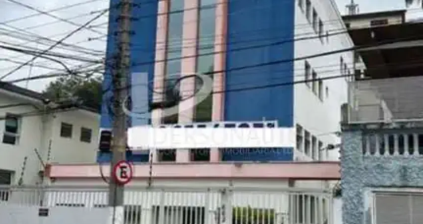 Casa comercial com 11 salas para alugar na Rua Grajaú, 01, Sumaré, São Paulo