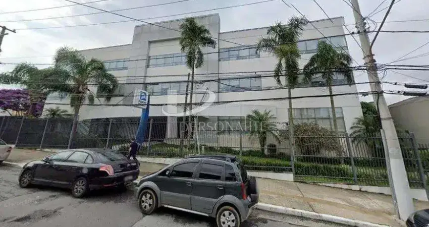 Prédio comercial 3.732 m2  c/ subsolo e elevador, refeitório, vestiários,4 pisos á venda penha são paulo sp