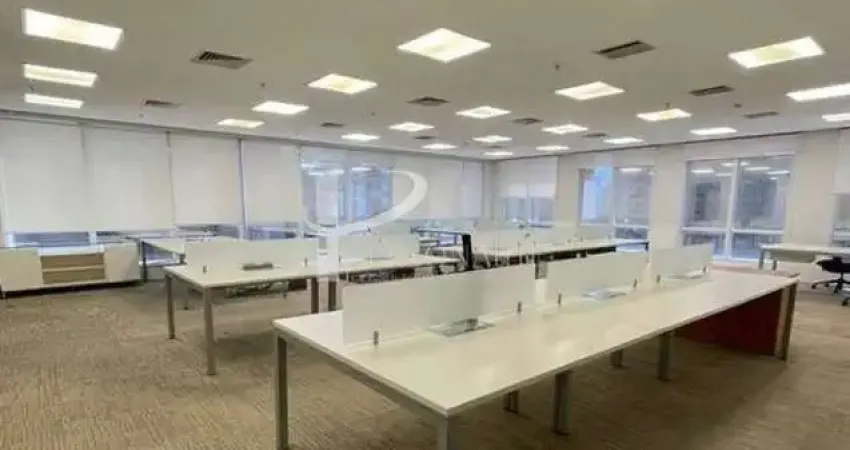 Conjunto comercial semi mobiliado, 226 m2, copa, 3 banheiros, 7 vagas, para locação, vila olímpia.