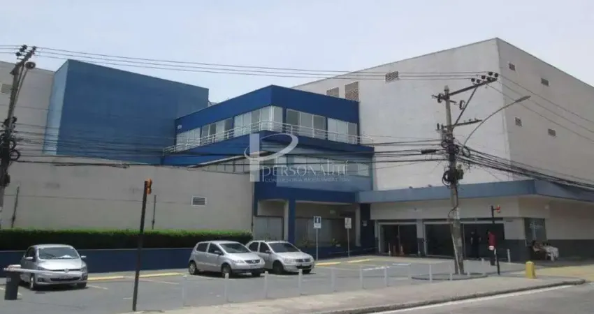 Casa comercial para alugar na Avenida Lobo Júnior, 1, Penha Circular, Rio de Janeiro