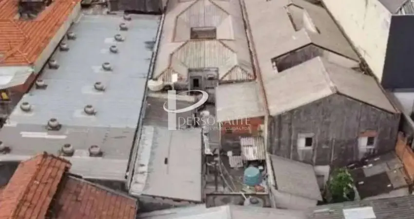 Casa à venda na Estrada Dom João Nery, 100, Jardim Bartira, São Paulo