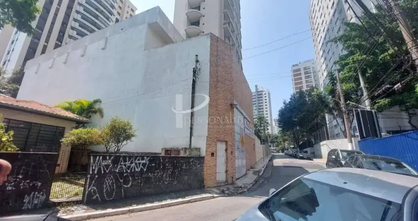 Prédio com 2 salas para alugar na Rua Indiaroba, 1, Vila Nova Conceição, São Paulo