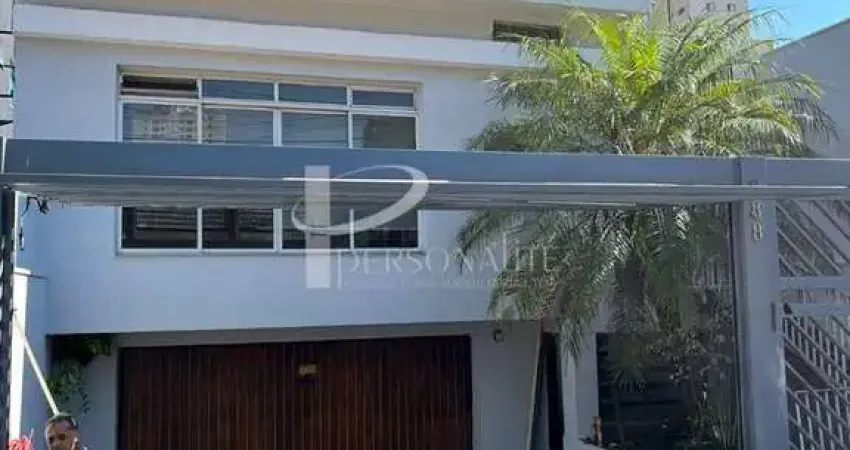 Casa Comercial Sobrado com Estrutura Completa, 220m², 4 quartos, 7 vagas, Vila Santo Estevão-SP