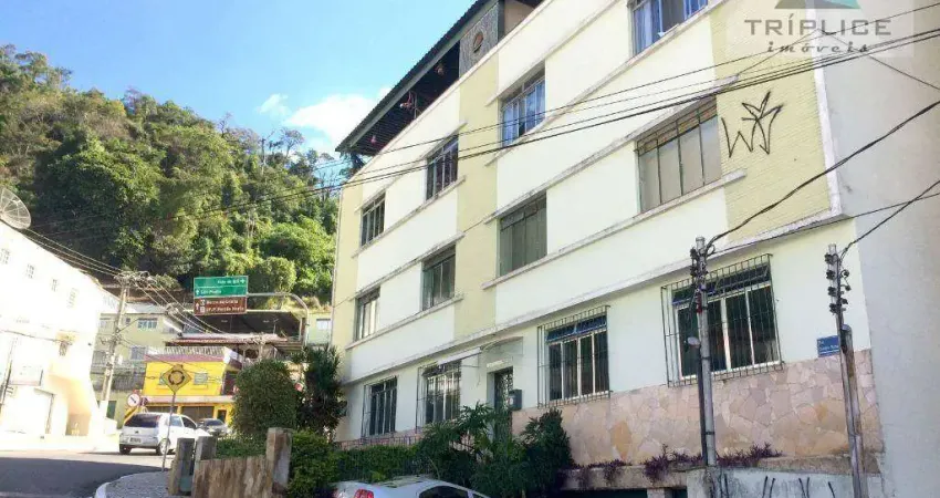3 quartos, sala, banheiro, copa, cozinha, área de serviço, DCE e garagem individual no Jardim Glória! Somente 1 lance de escada. Ótima localização!
