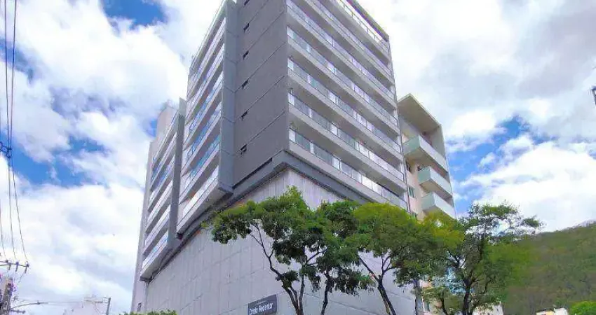 Apartamento de alto padrão com 3 quartos, suíte, sala 2 ambientes com varanda, 2 vagas paralelas em localização privilegiada no bairro santa helena