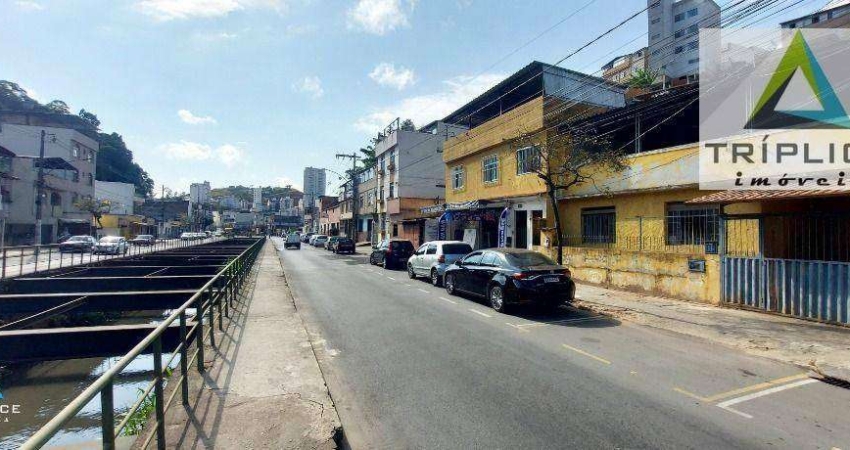 Terreno de frente para a avenida principal do bairro Santa Luzia. Excelente ponto comercial e residencial, próximo do supermercado Bahamas.