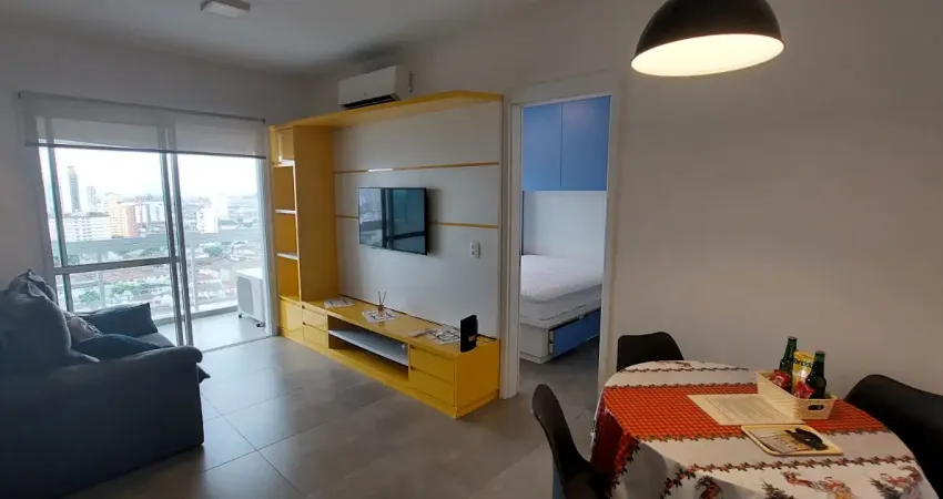 1 dorm. completamente mobiliado e equipado a 5 minutos da praia