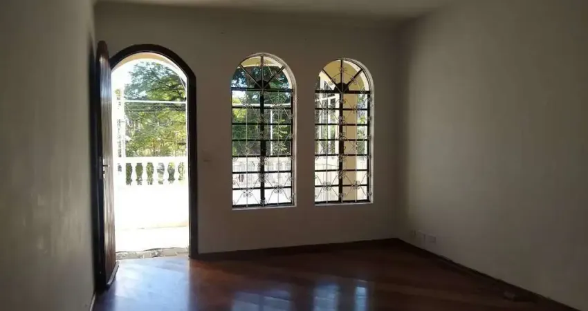 Sobrado para Venda e Locação, Bairro Jardim-Santo André/SP.