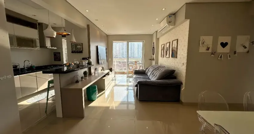 Apartamento | 85m² | 2 Dormitórios (1 Suíte) | Marapé | Santos