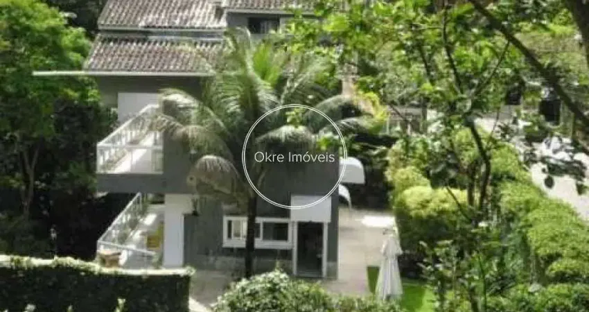 Casa com 6 quartos à venda na Rua Vitória Régia, Lagoa, Rio de Janeiro