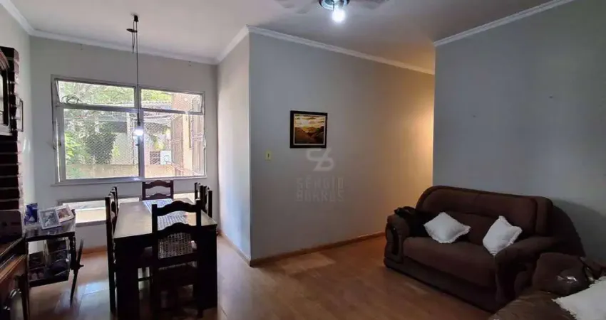 Apartamento de 3 amplos quartos, armários, próximo ao Abel, 1 vaga.