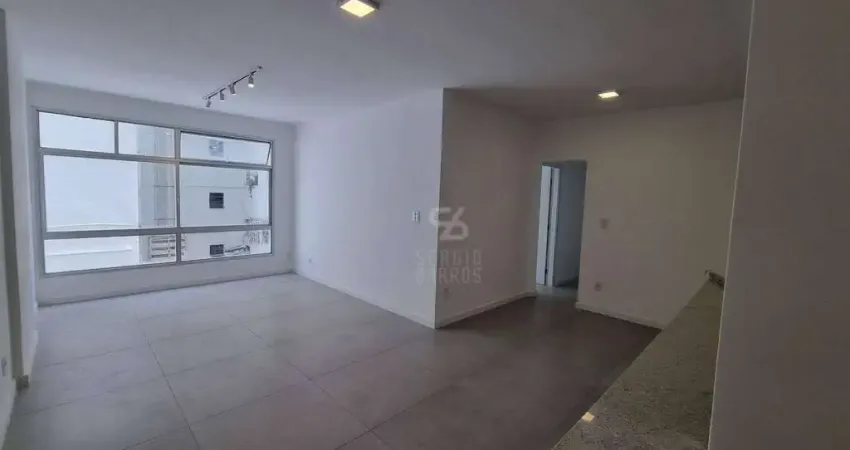 Apartamento de 3 quartos com suíte na quadra da Praia de Icaraí, todo reformado, vazio. 1 vaga. vaga