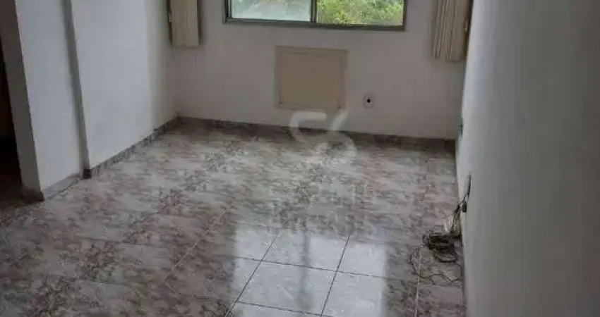 Apartamento de 2 quartos no fonseca com vaga e lazer. junto ao horto.
